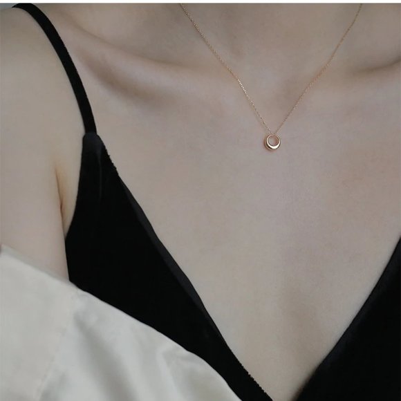 NEW Yellow Gold Round Pendant Chain Necklace - Picture 9 of 11